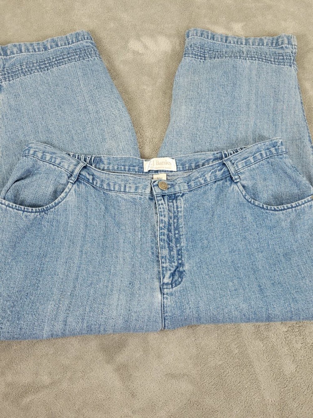 CJ Banks Jeans 16W Plus Medium Blue Denim Capri Pleated Hem CAP32E